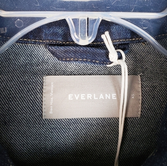 EVERLANE the Denim Jacket - Picture 3 of 6